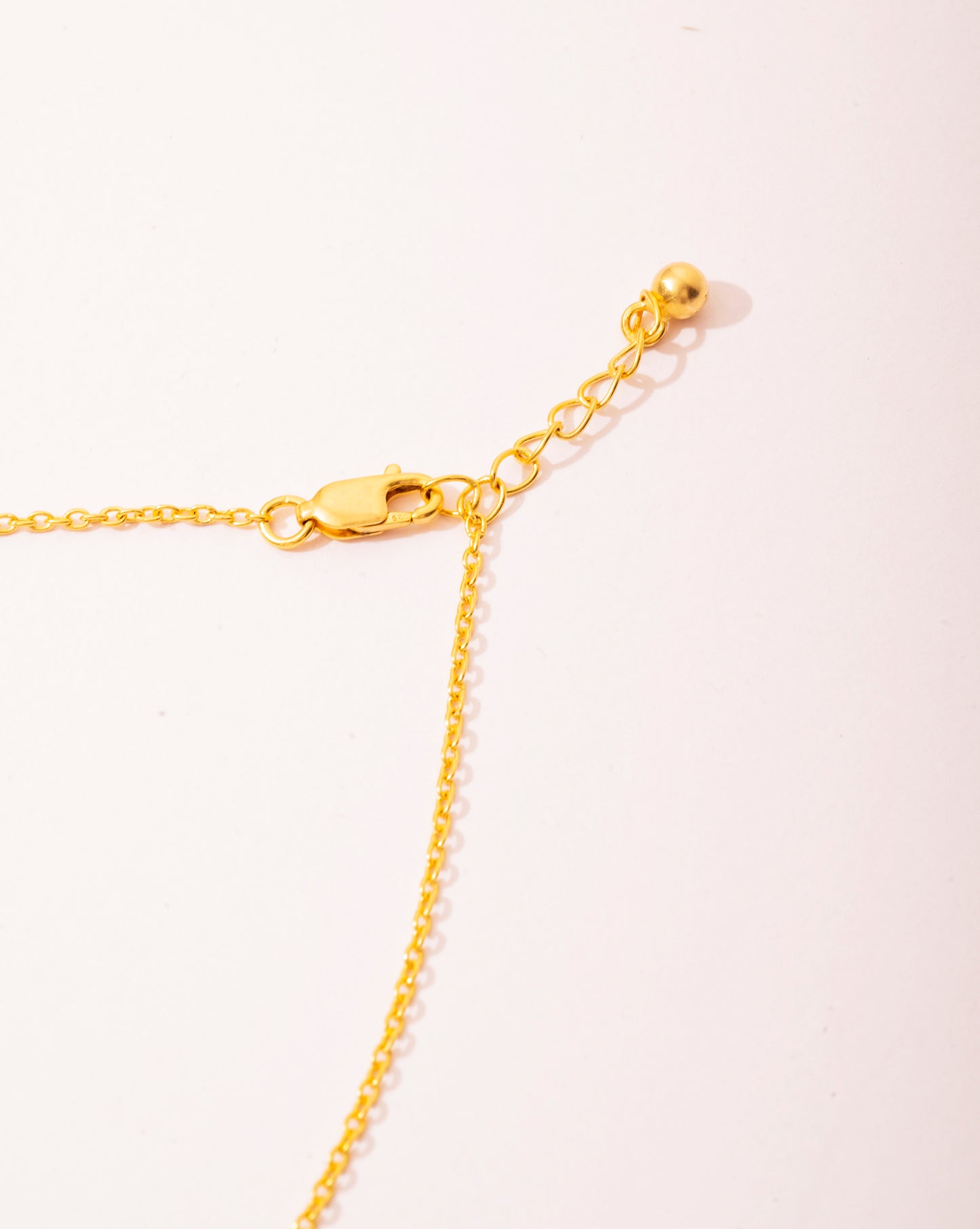 ZEMENTINE ESSENTIAL PENDANT (PURPLE)