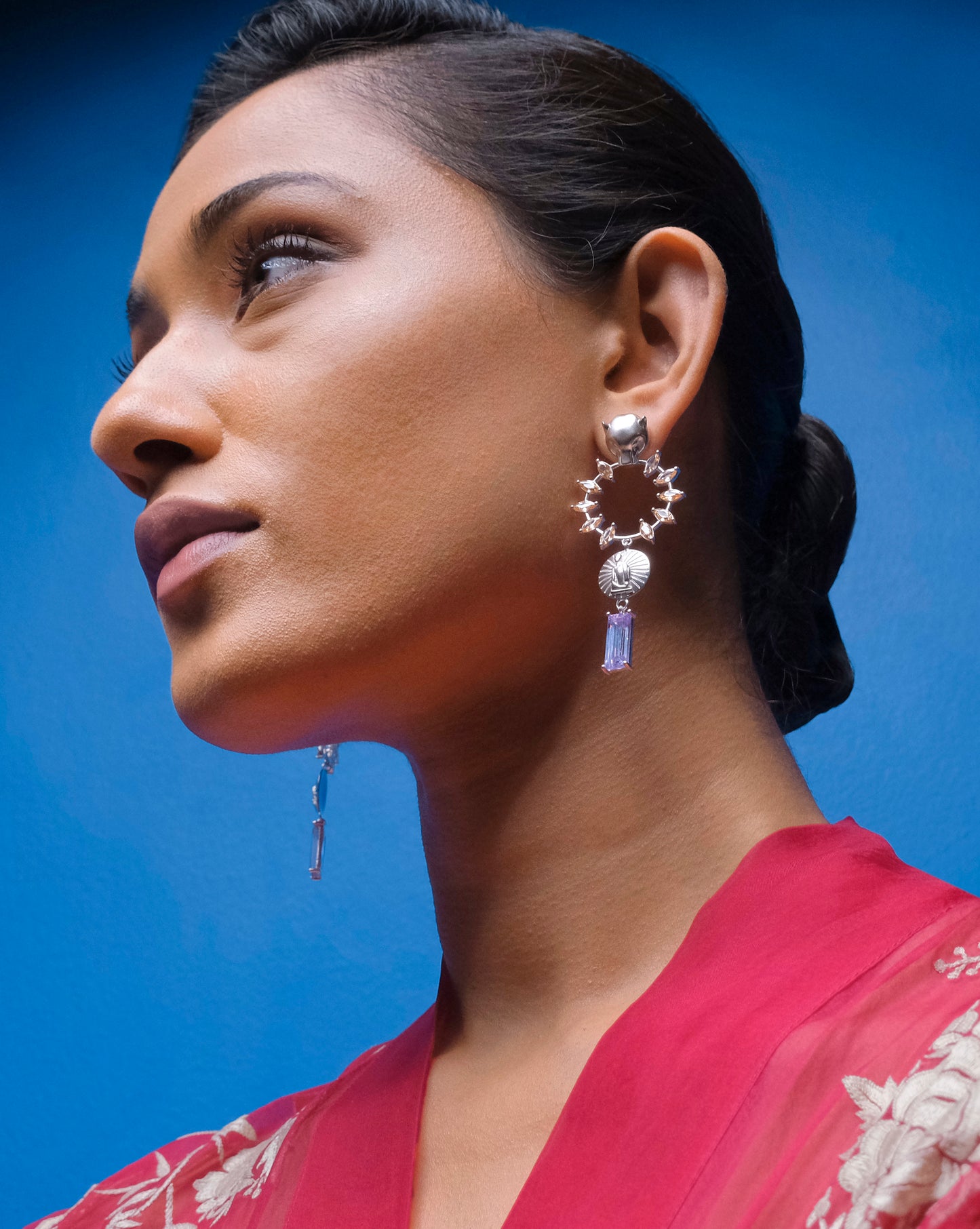 NOUVELLE PANTHÈRE EARRINGS (Purple)
